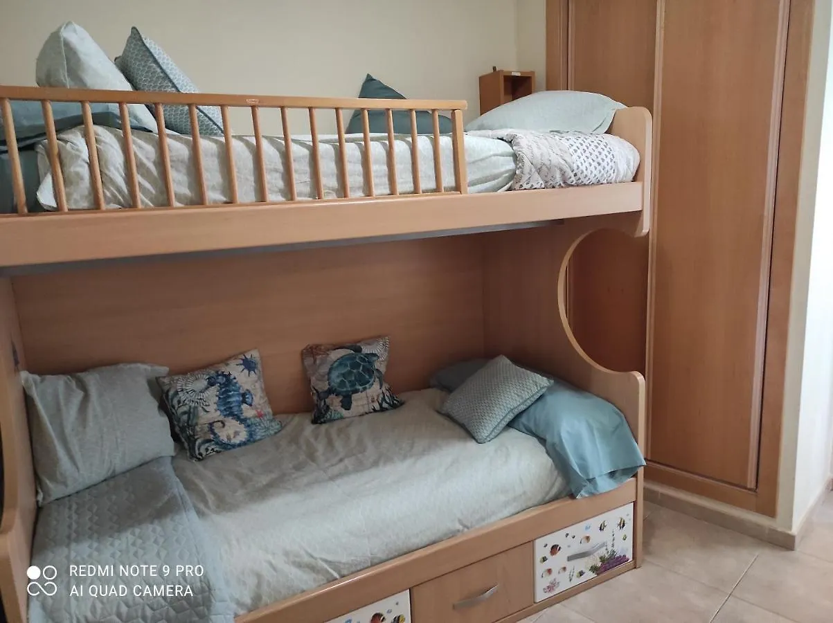 Apartamento Playa El Medano Con Terrazas, Vistas, Garaje Y Trastero, En La Gaviota, 36, Zona Wind Surf Apartment