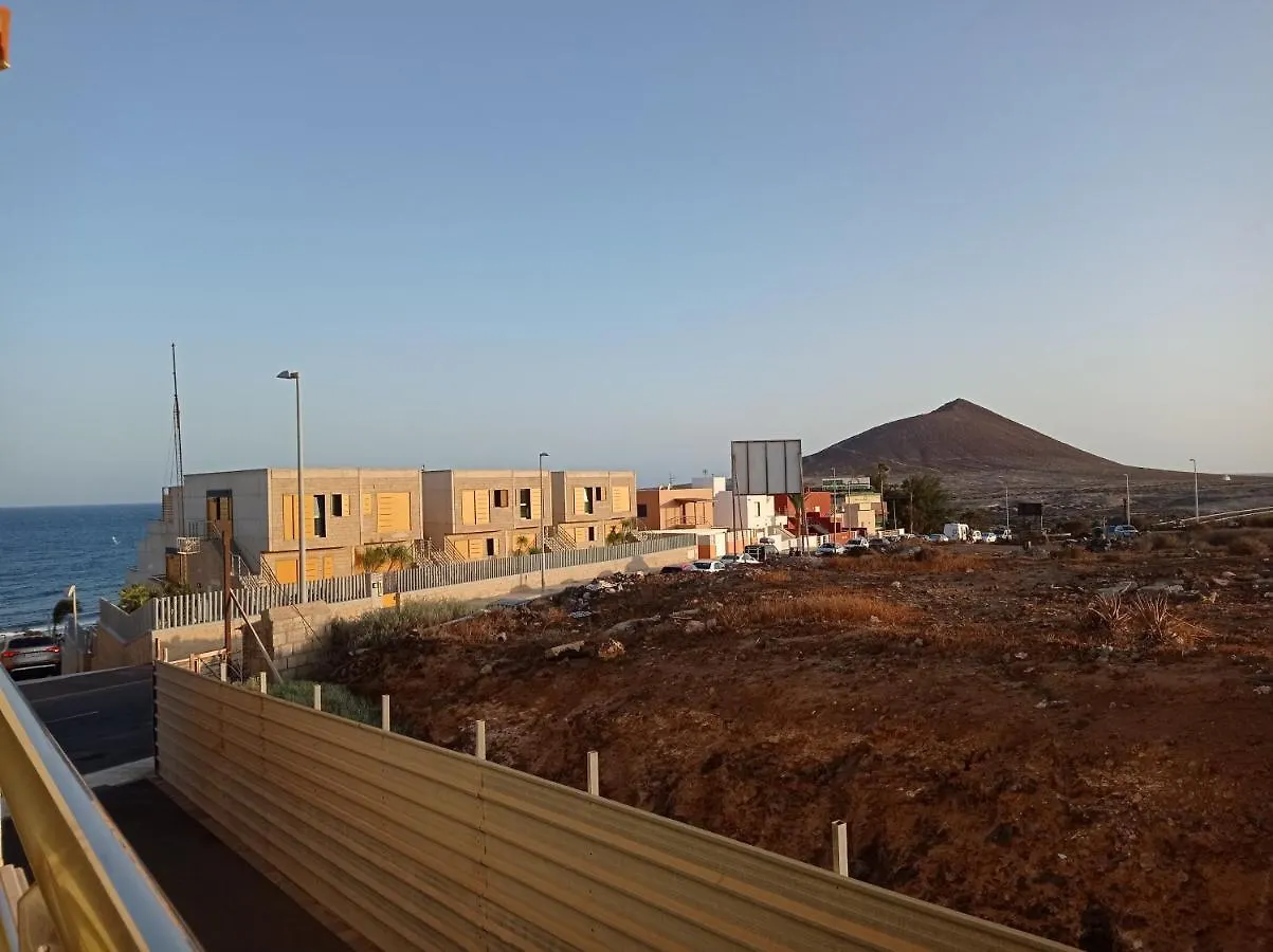 Apartamento Playa El Medano Con Terrazas, Vistas, Garaje Y Trastero, En La Gaviota, 36, Zona Wind Surf
